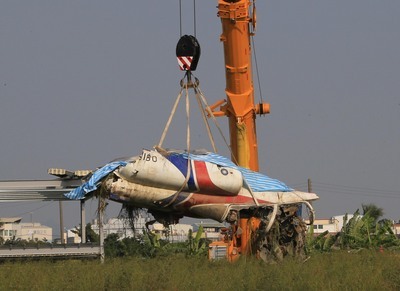 Accident d’avion fatal pour un pilote de la patrouille des tigres du tonnerre