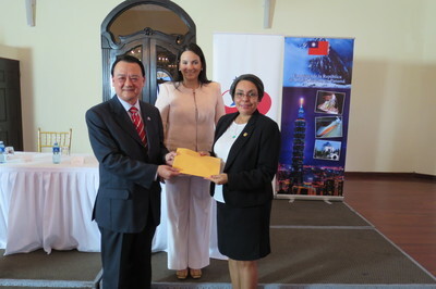 Taiwan envoie une aide financière d’urgence au Panama