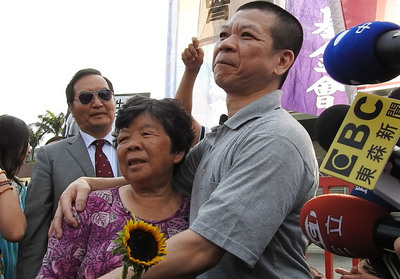 La haute court de Taichung libère Cheng Hsin-tse après 5231 jours d’incarcération