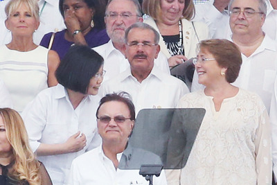 Tsai Ing-wen à la rencontre de personnalités politiques durant son voyage au Panama