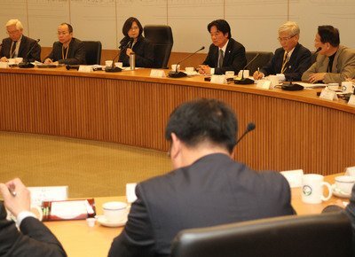 Tsai Ing-wen s’explique sur sa politique énergétique