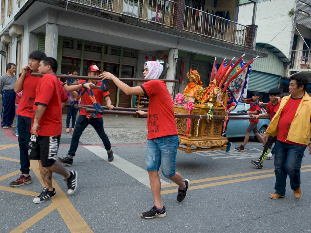 Procession religieuse à Hualien
