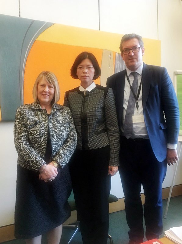 Lee Ching-yu évoque les atteintes chinoises aux droits de l’homme devant le parlement britannique