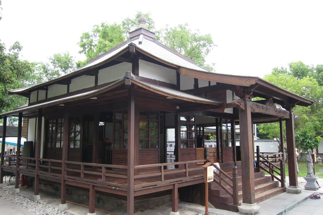Temple Jian Chinxiu de Hualien (photo FXB)