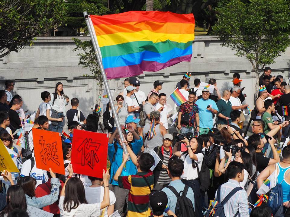 Un projet de loi spéciale sur le mariage homosexuel sera présenté au Parlement