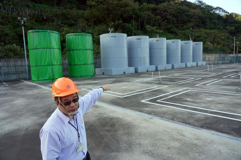 Le permis du tout premier réacteur nucléaire du pays touche à son terme