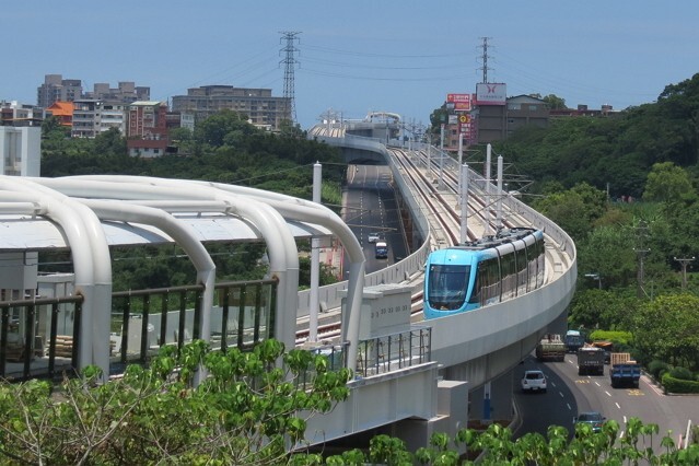Lancement de la ligne de métro léger de Danhai