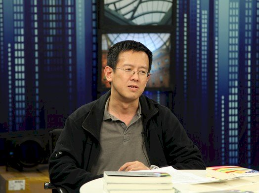 Han Song (image Wikimedia)