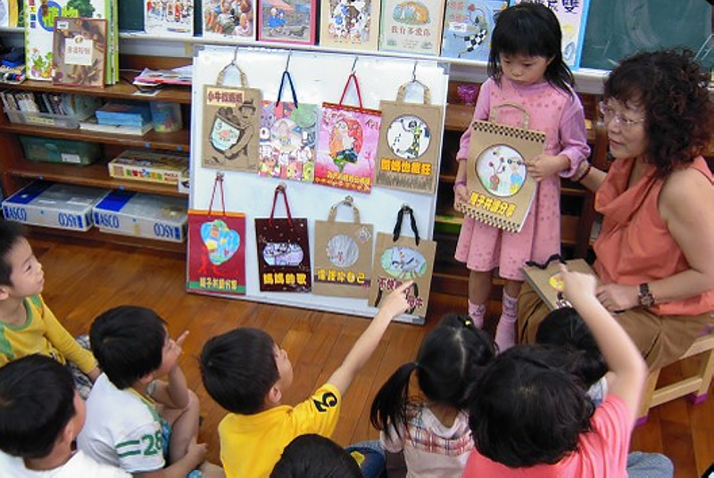 Les enfants taiwanais ne lisent pas assez et passent trop de temps devant les écrans