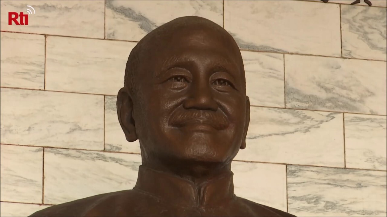La statue de Tchang Kaï-chek pourrait disparaître de son mémorial
