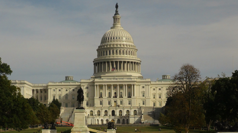 Le Sénat américain approuve le projet de loi d’autorisation de la défense nationale