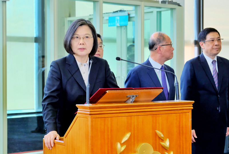 Tsai Ing-wen de retour de son voyage aux Caraïbes : Taiwan doit se tourner vers le monde