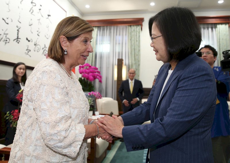 Des membres de la chambre des Lords britanniques en visite à Taiwan