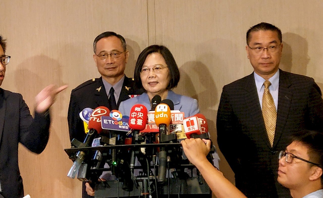 Tsai Ing-wen : la loi taiwanaise permet d’accueillir les Hongkongais