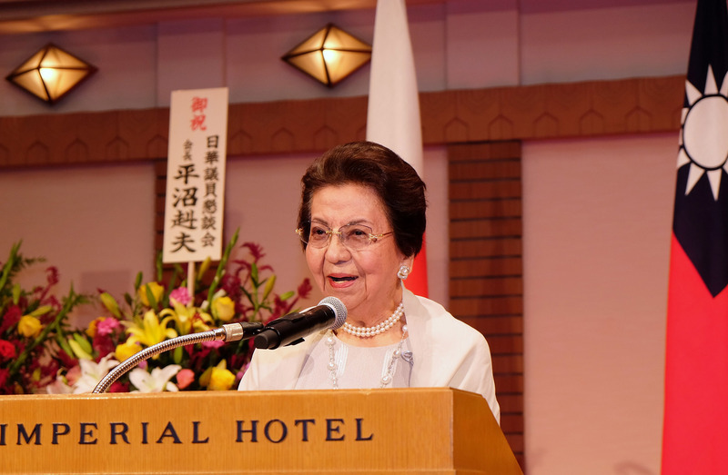 La mère de Shinzo Abe recevra les présents taiwanais pour l’empereur Naruhito