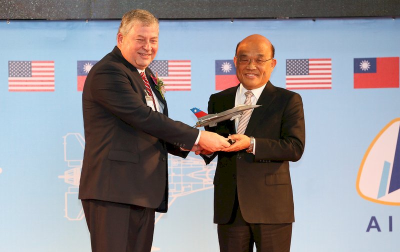 AIDC et Lockheed Martin signent un accord faisant de  Taiwan le centre de maintenance des F-16 Asie-Pacifique