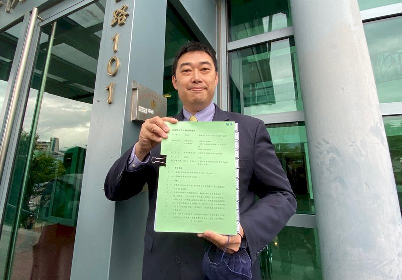 Le processus de destitution visant le maire de Kaohsiung franchit sa seconde étape