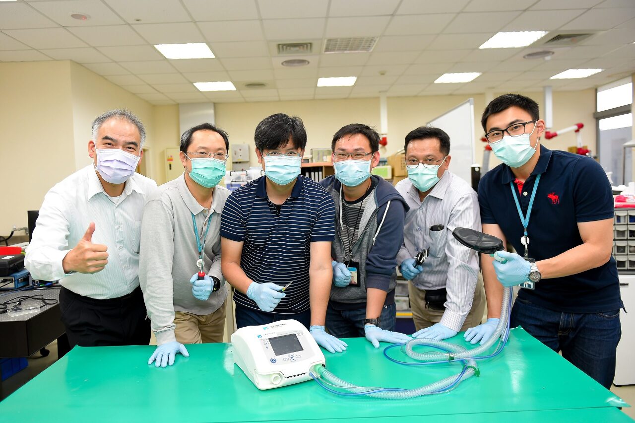 Taiwan dévoile son prototype de respirateur médical