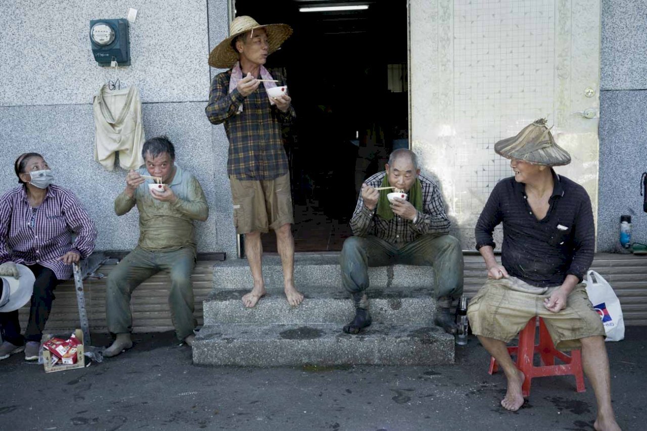 « Repas pour la récolte du riz » en images