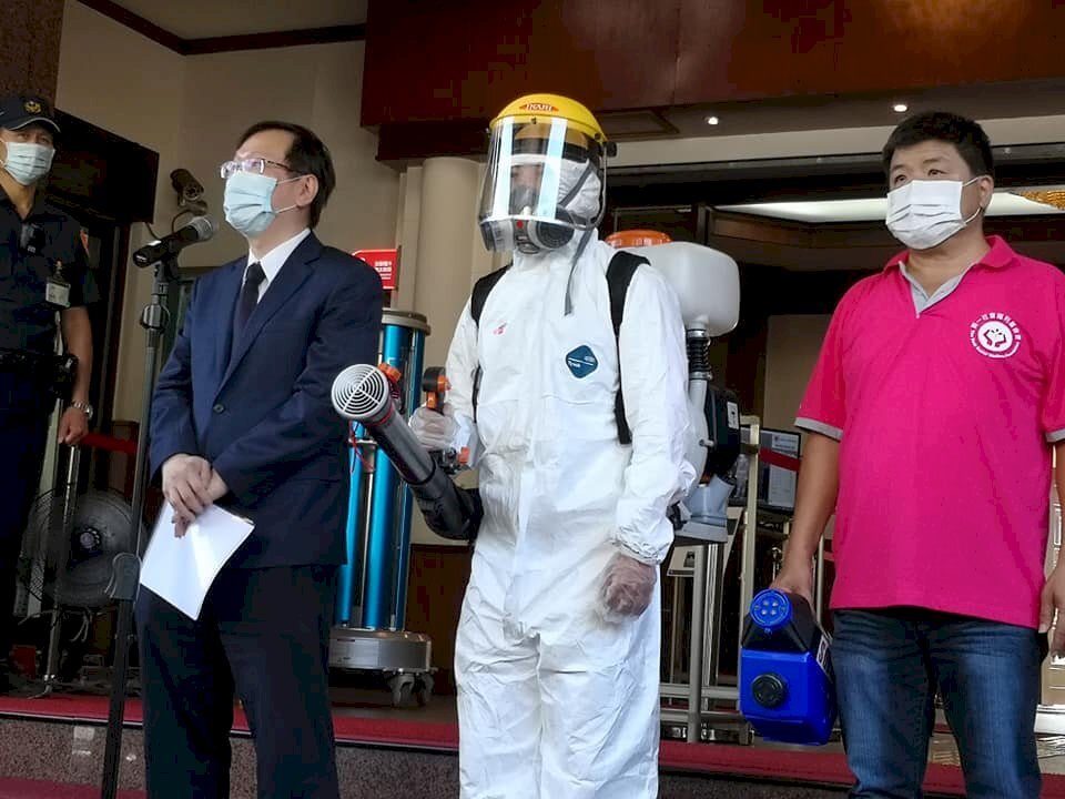 Le Parlement précise les mesures sanitaires pour l’accueil de la délégation tchèque