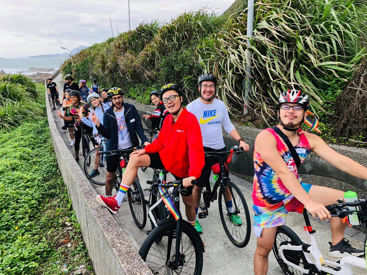 130 km à vélo pour la première édition de l’Asia Rainbow Ride