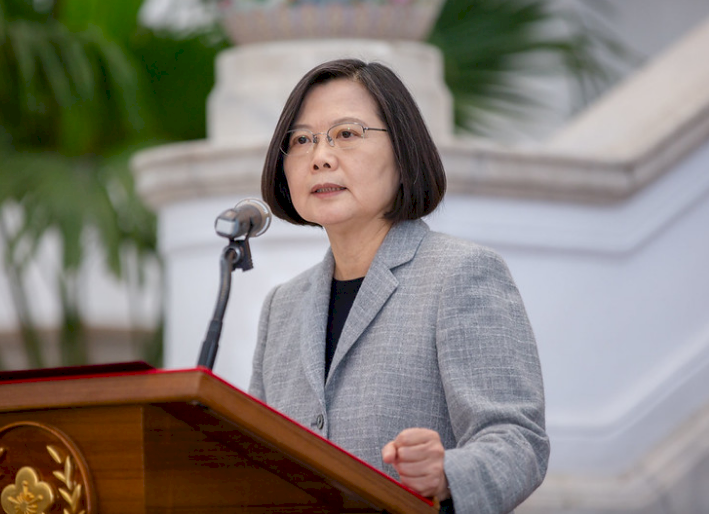 Tsai Ing-wen recommande le modèle taiwanais dans la lutte contre l’intox