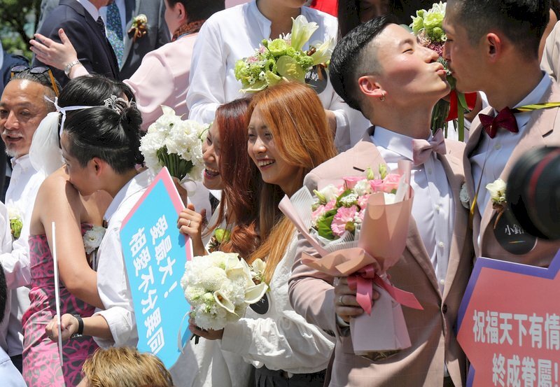 Un amendement de loi à l’étude pour l’accès au mariage homosexuel pour les Chinois à Taïwan