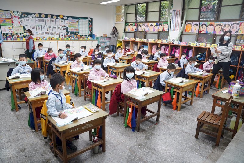La rentrée scolaire repoussée de quatre jours