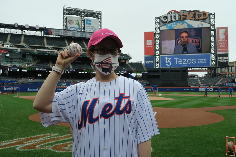Hsiao Bi-khim « lance » l’inauguration du match des Mets de New York pour la journée de Taiwan