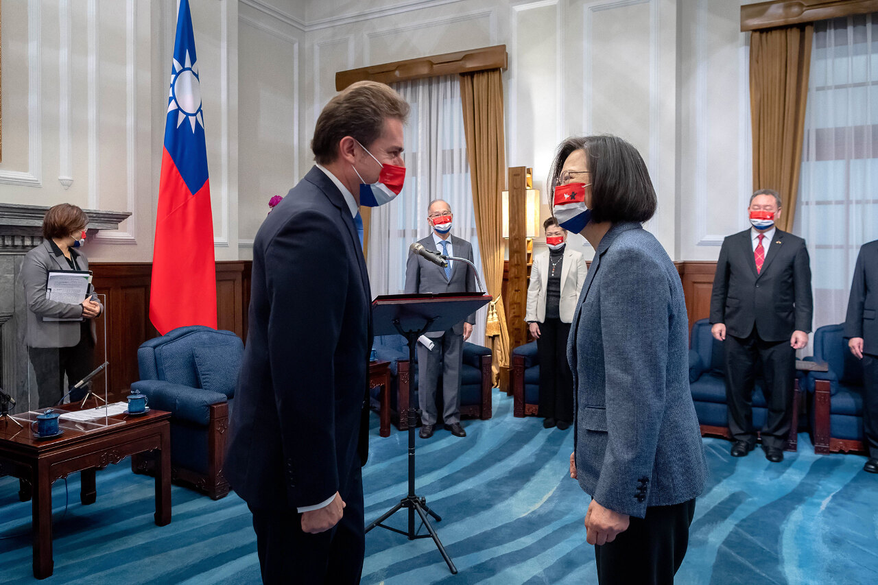 Tsai Ing-wen rencontre la délégation paraguayenne
