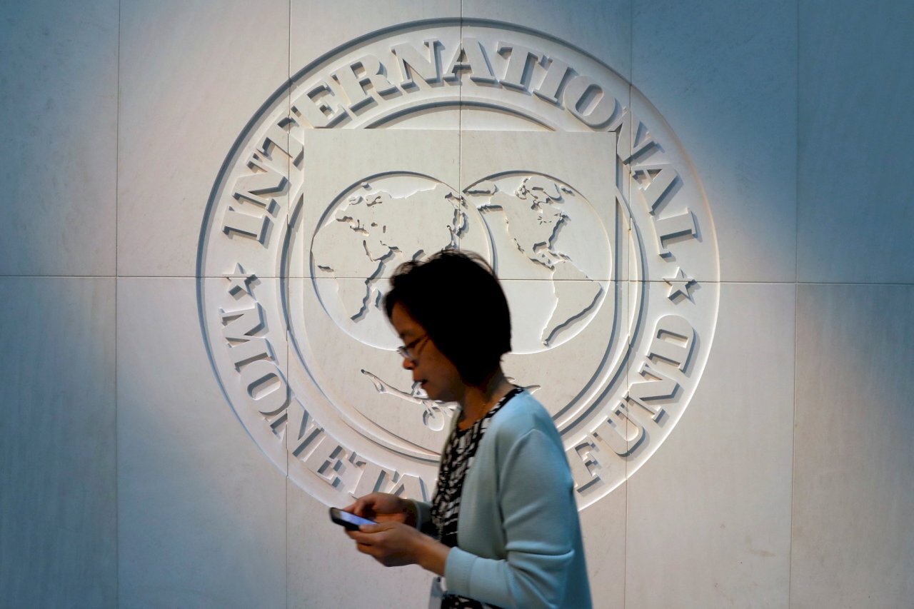 Le FMI revoit à la baisse ses prévisions de croissance mondiale, y compris pour Taïwan