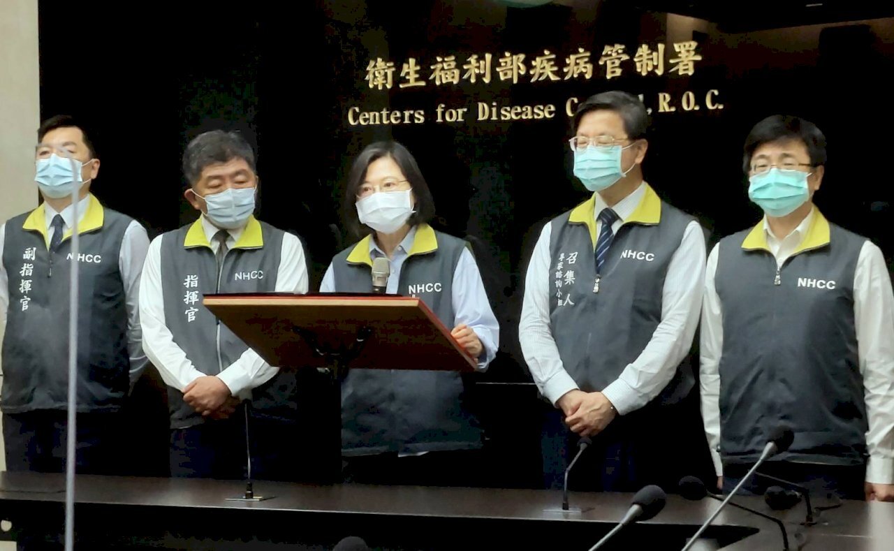 Covid-19 : Tsai Ing-wen insiste sur l’équilibre entre l’économie et la santé