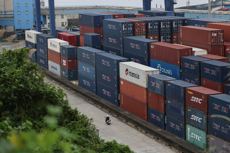Les commandes à l'exportation atteignent un niveau record de 55,43 milliards de dollars en mai