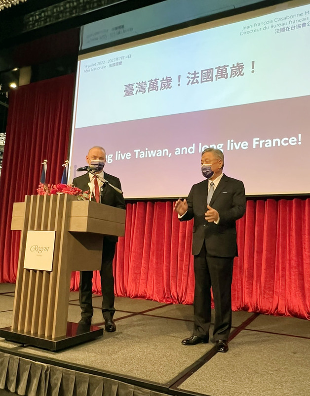 La France appelle Taïwan à rouvrir ses frontières