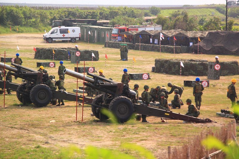 L’armée organise des exercices à balles réelles à Pingtung