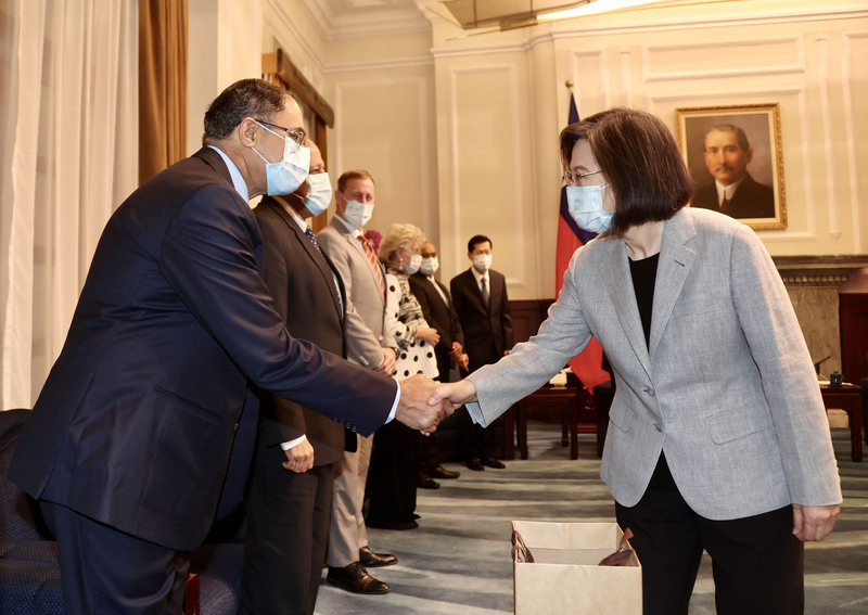 Forum de Yushan 2022 : Tsai Ing-wen reçoit les invités de marque au palais présidentiel