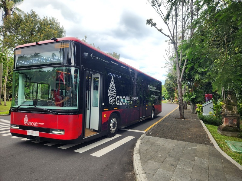 Les bus modèles T de Foxconn pour conduire les participants du G20