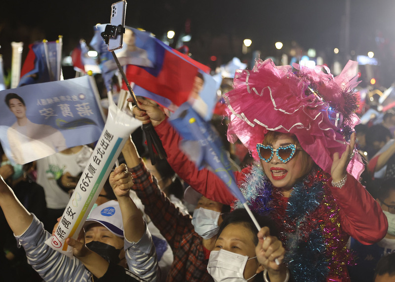 Soirée électorale: les QG de campagnes se préparent à la fête ou aux larmes (photo CNA)