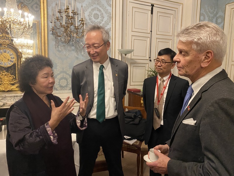 La chef du Yuan du contrôle reçue par le vice-président du Sénat français