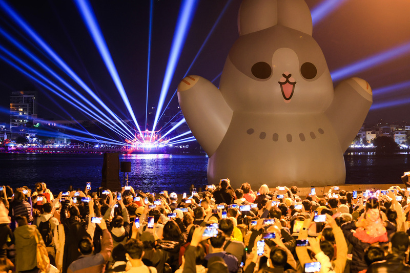 La fête des lanternes illumine les villes taïwanaises (Photo CNA)