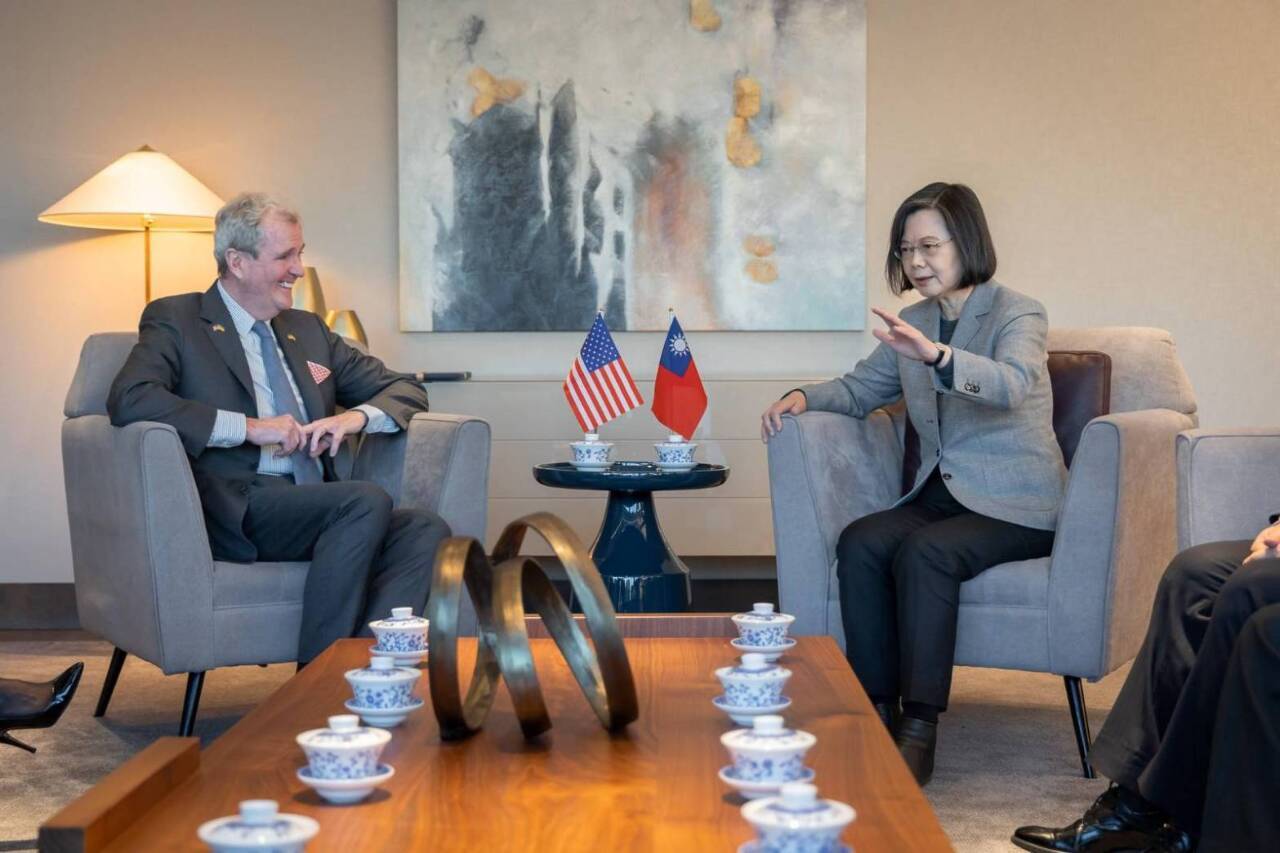 Tsai Ing-wen rencontre le gouverneur du New Jersey à New York