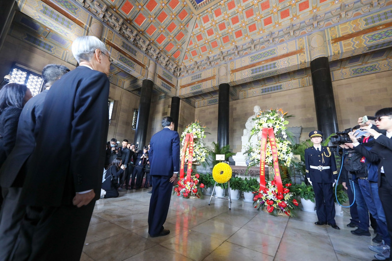 Visite de Ma Ying-jeou en Chine : l'ex-président taïwanais se rend au Musée de la révolution de 1911