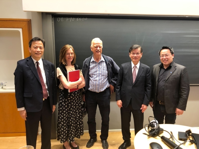 L’ancien président de l’Academia Sinica invité en Suède