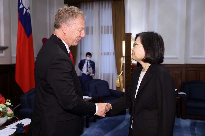 Tsai Ing-wen réitère son souhait d’un accord avec les Etats-Unis pour éviter la double imposition