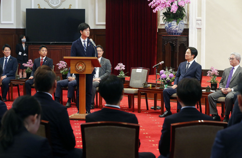Lai Ching-te reçoit la division jeunesse du parti libéral démocrate japonais