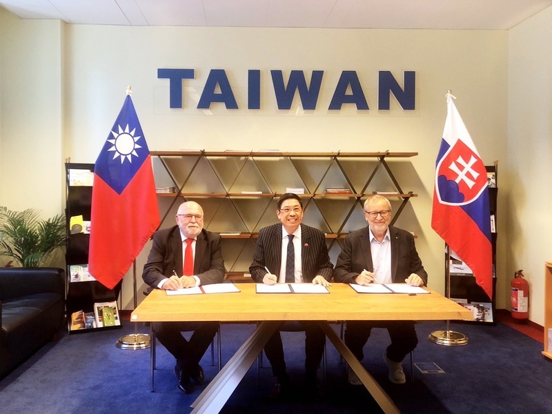 Coopération entre Taïwan et la Slovaquie dans les semi-conducteurs