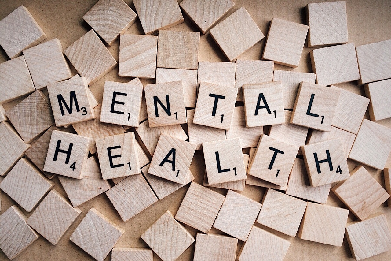 Santé mentale : le programme de consultations gratuites a bénéficié à 17 000 de jeunes en six mois