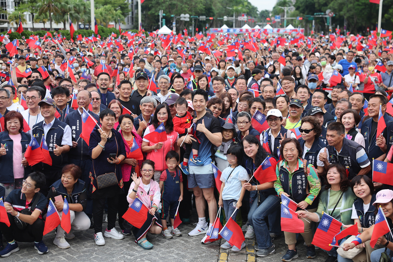 La course à pieds organisée par la mairie de Taipei pour marquer la fête nationale (Photo CNA) La course à pieds organisée par la mairie de Taipei pour marquer la fête nationale (Photo CNA)