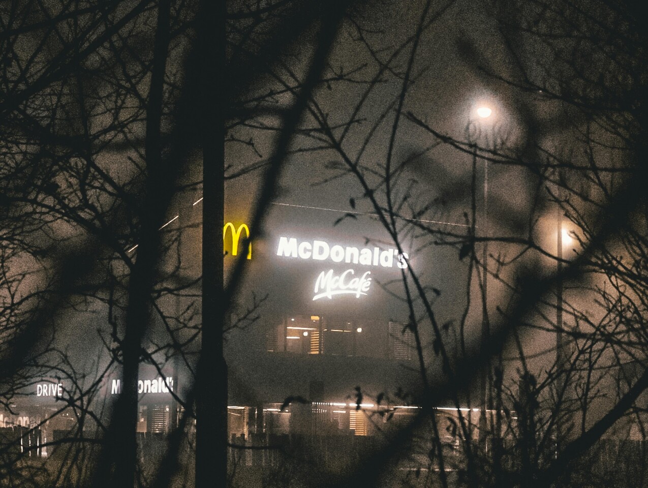 Suicide d'une employée de McDonald victime de viol : la Modern Women's Foundation appelle à des changements structurels