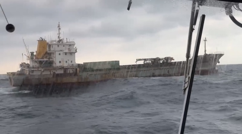 Un navire battant pavillon camerounais soupçonné d'avoir endommagé un câble sous-marin au nord de Taïwan